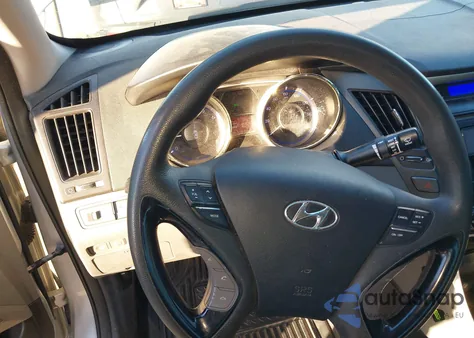 2013 Hyundai Sonata Gls z USA, uszkodzony, nr VIN 5NPEB4ACXDH682085